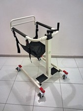 SOLLEVATORE PER ANZIANI /